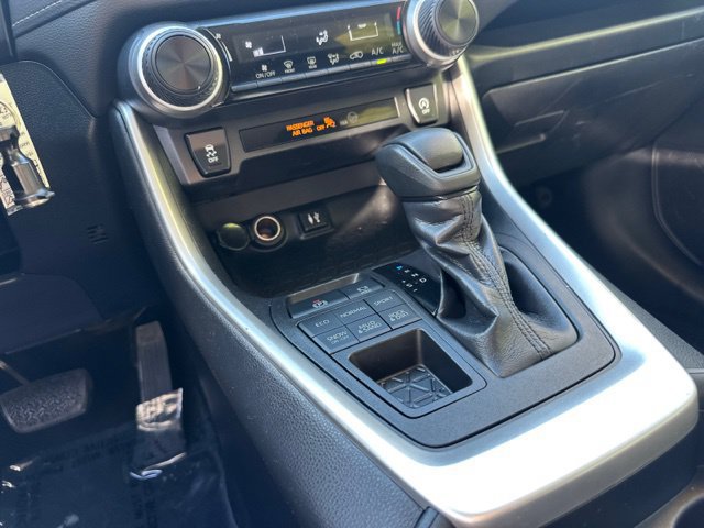 Certified 2019 Toyota RAV4 LE w/ All Weather Liner Package AWD/4WD image 24