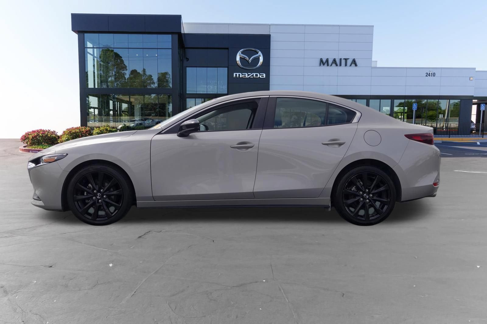 Used 2024 MAZDA MAZDA3 s FWD image 8