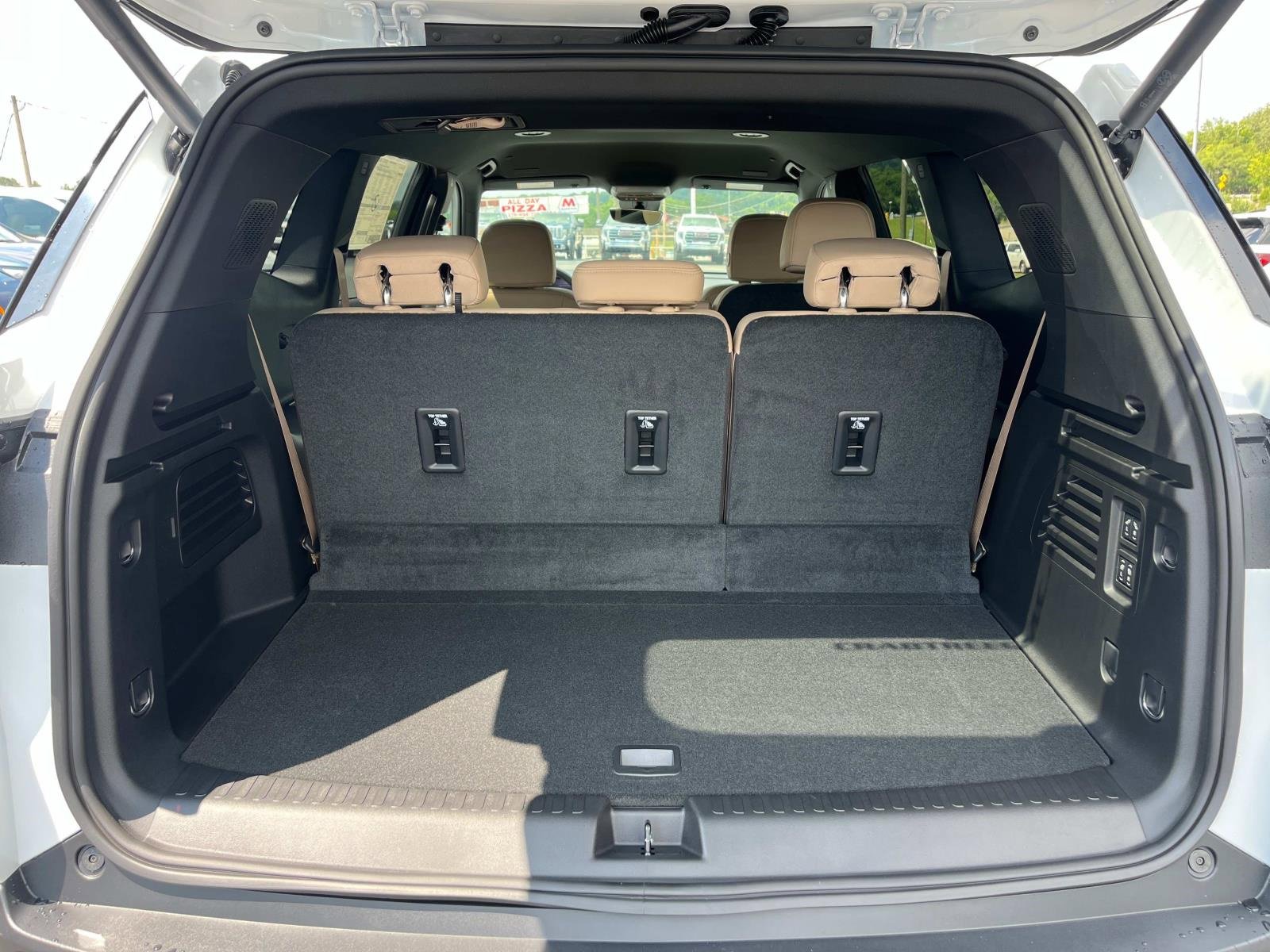 New 2026 Buick Enclave Preferred w/ Power Package image 21