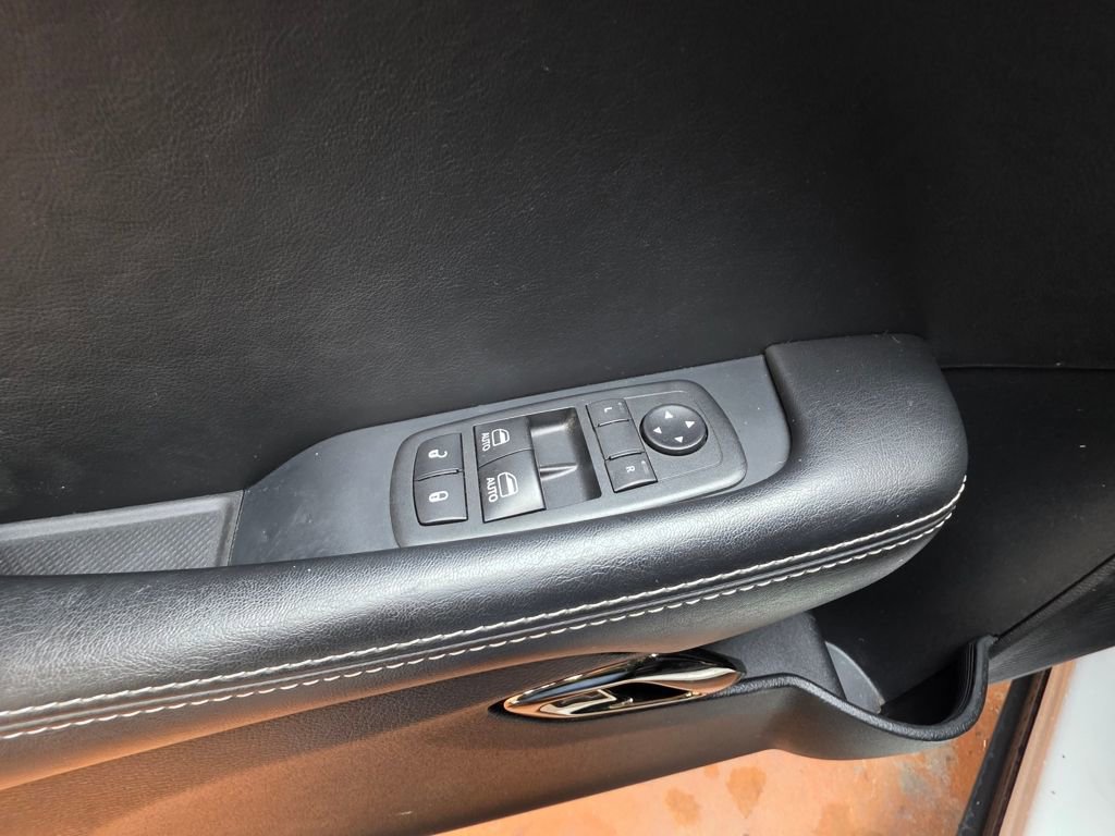 Used 2019 Dodge Challenger SRT Hellcat w/ Laguna Leather Package image 17