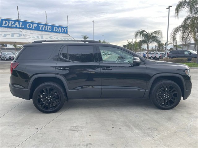 Used 2023 GMC Acadia SLE w/ Elevation Edition image 9