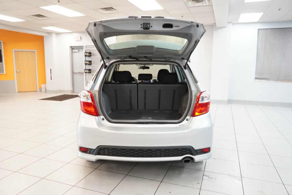 Used 2013 Toyota Matrix S w/ S Sport Pkg AWD/4WD image 9