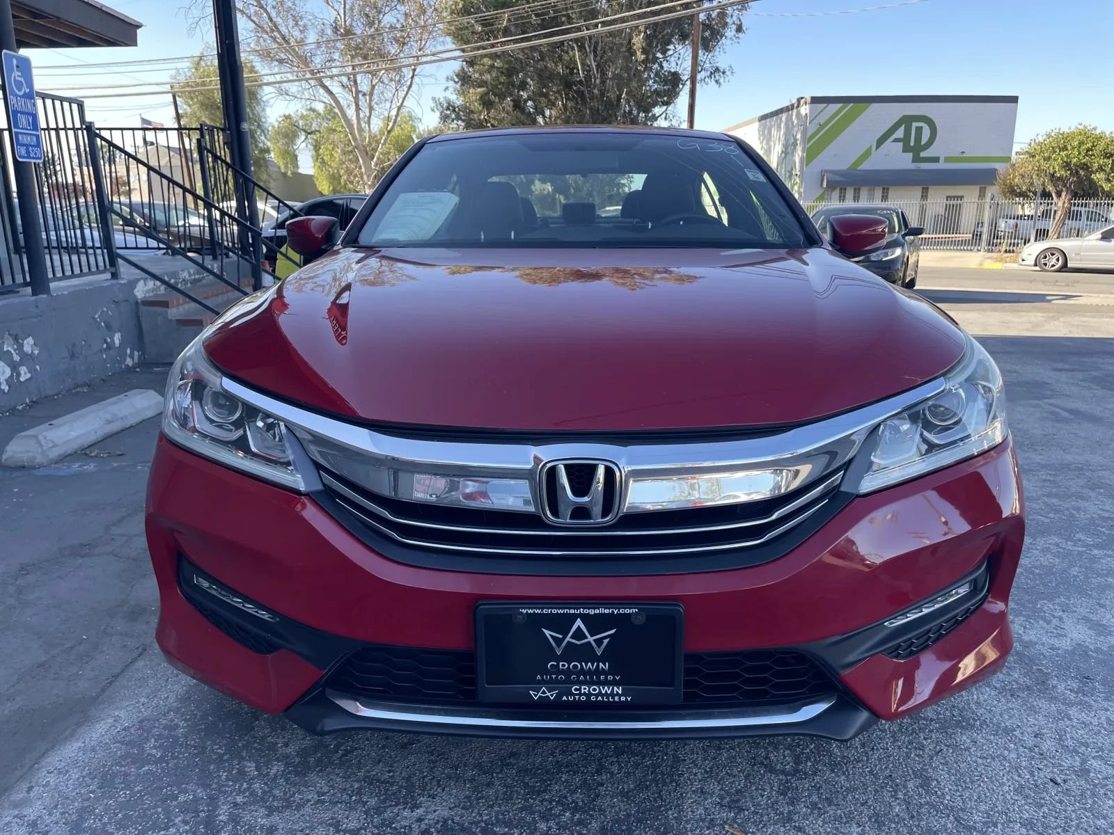 Used 2017 Honda Accord Sport image 2