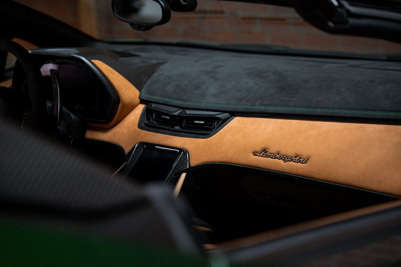 Used 2021 Lamborghini Sian Roadster AWD/4WD image 58