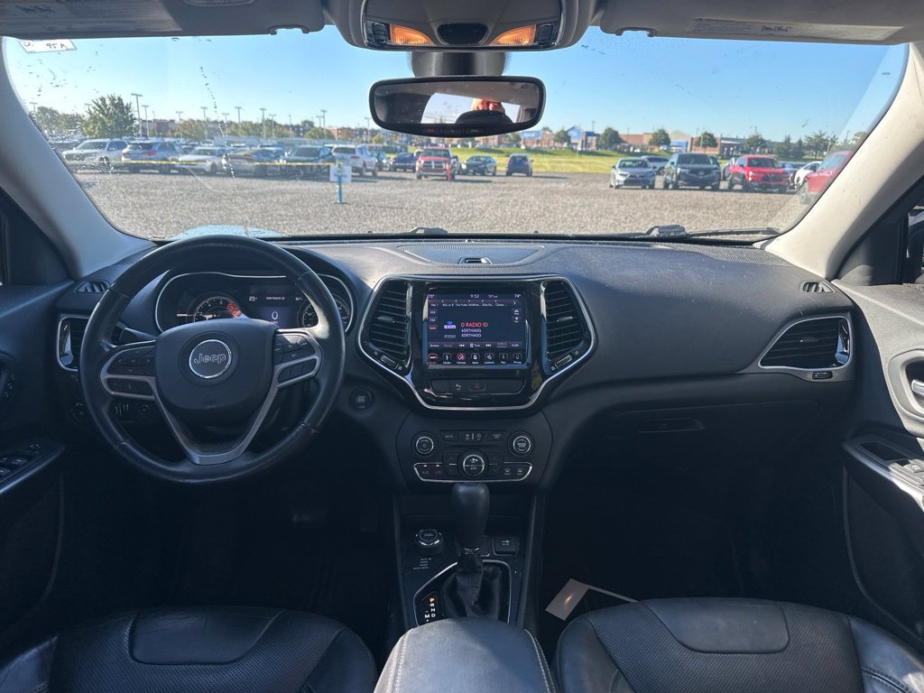 Used 2019 Jeep Cherokee Limited AWD/4WD image 19