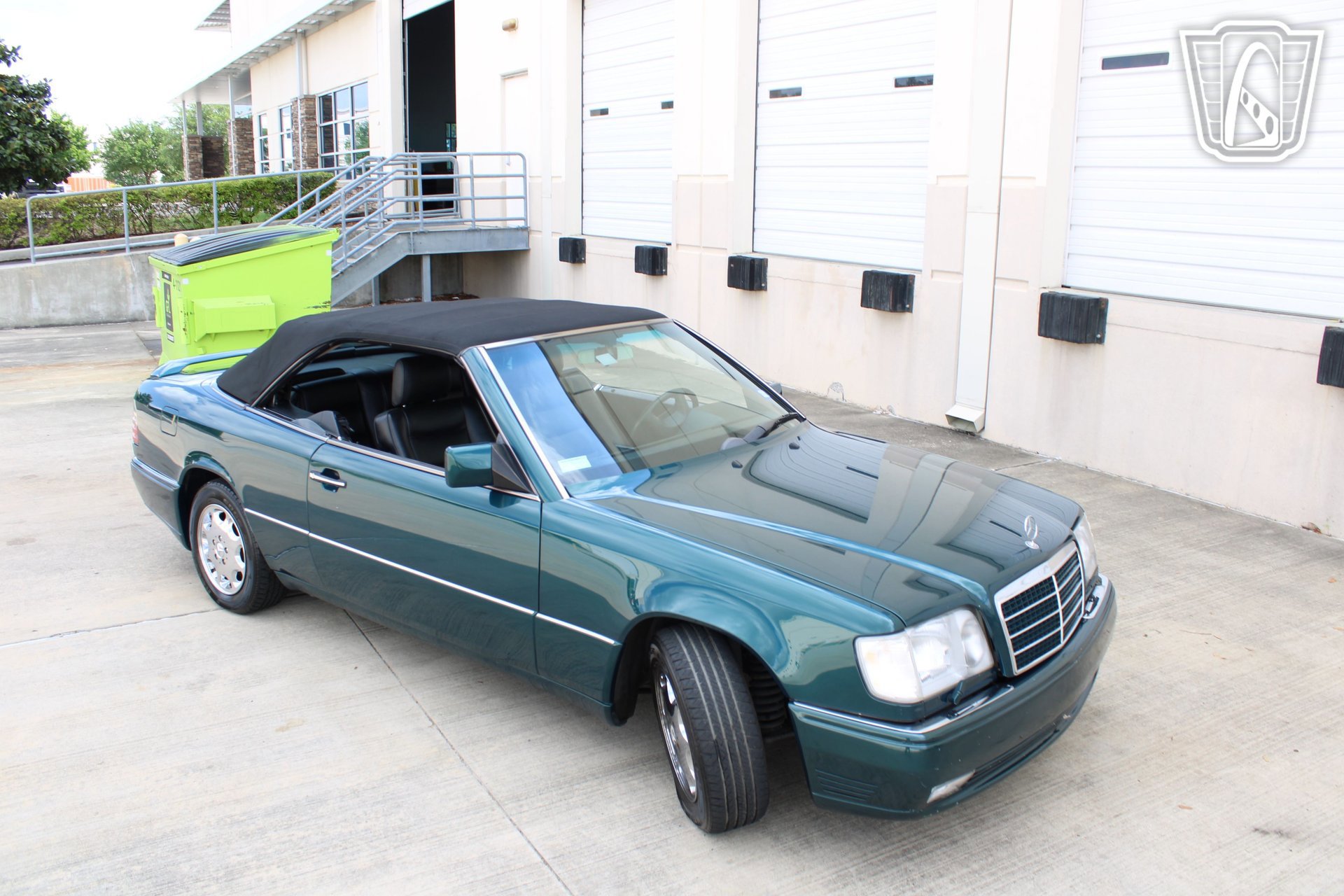 Used 1994 Mercedes-Benz E 320 Convertible image 27