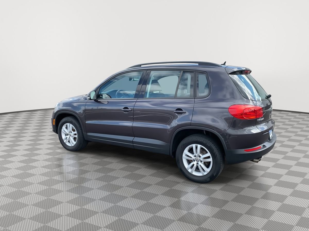 Used 2016 Volkswagen Tiguan S AWD/4WD image 5
