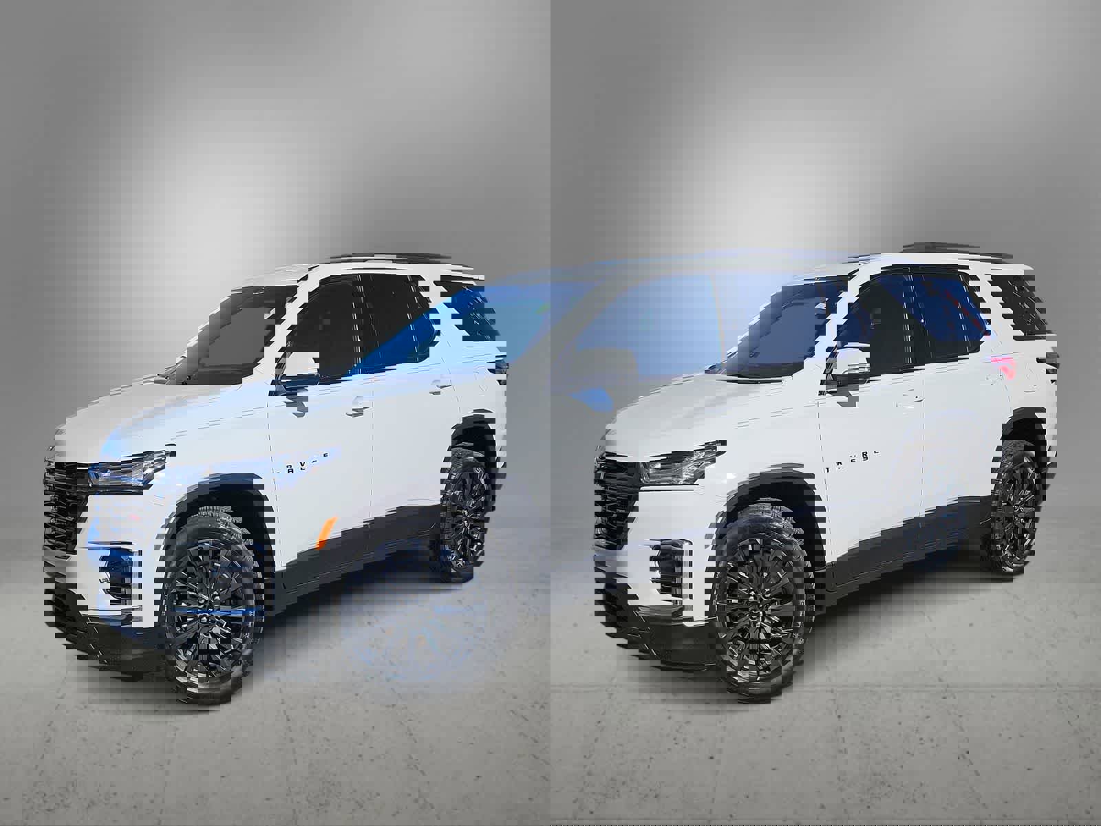 Used 2023 Chevrolet Traverse RS