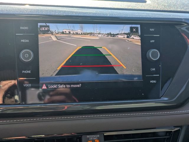 Certified 2024 Volkswagen Taos SEL image 22