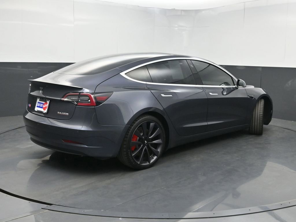 Used 2020 Tesla Model 3 Performance image 21