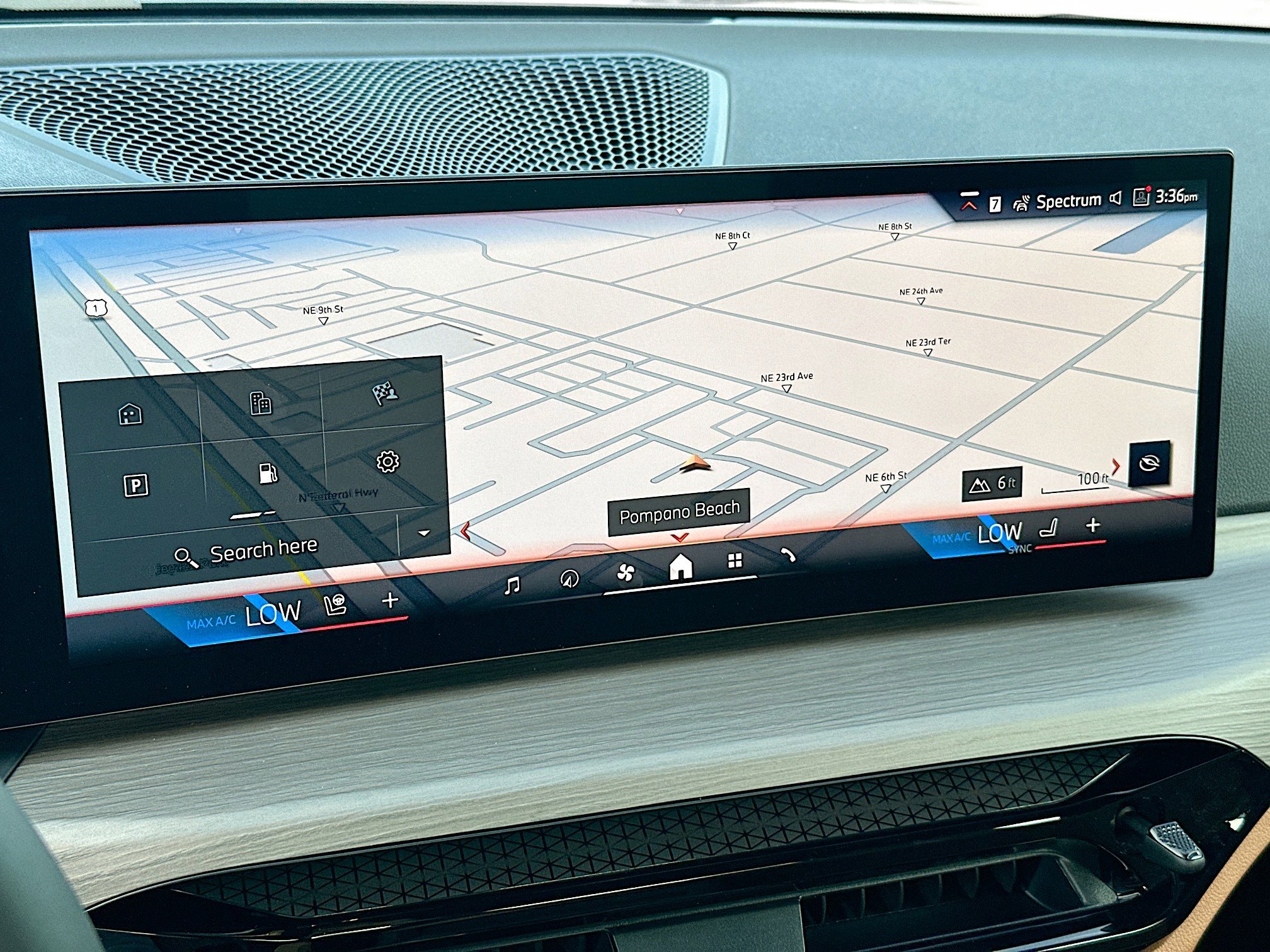 New 2026 BMW 330i Sedan w/ Premium Package image 11