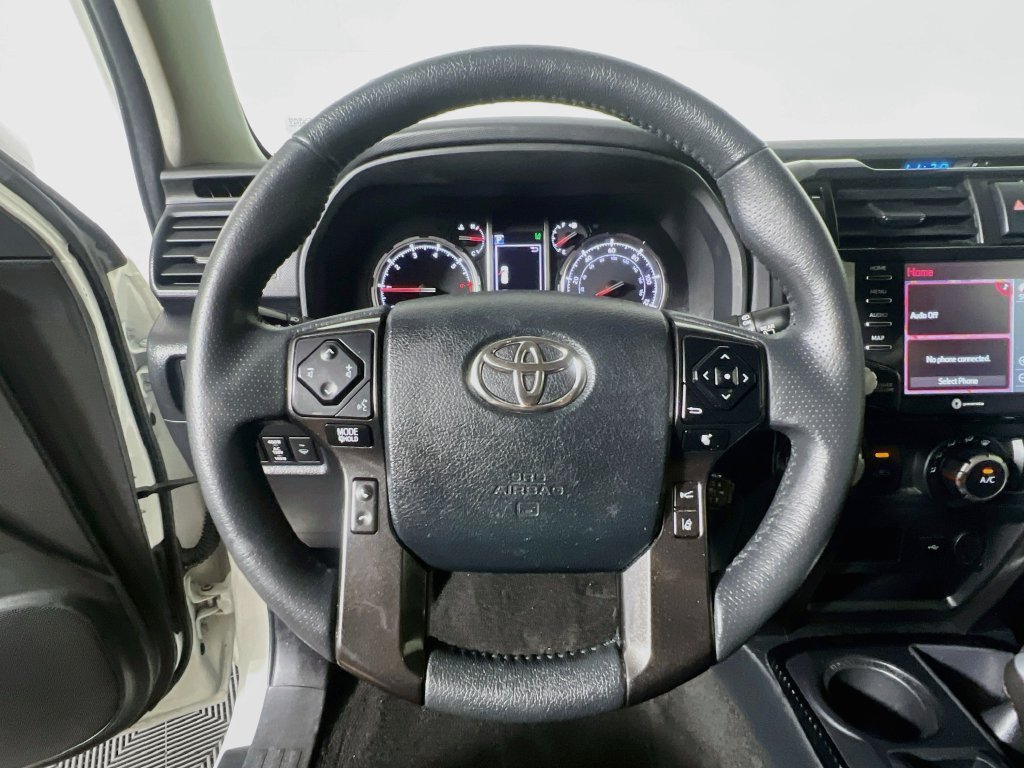 Used 2022 Toyota 4Runner TRD Off-Road Premium w/ Moonroof Package AWD/4WD image 15