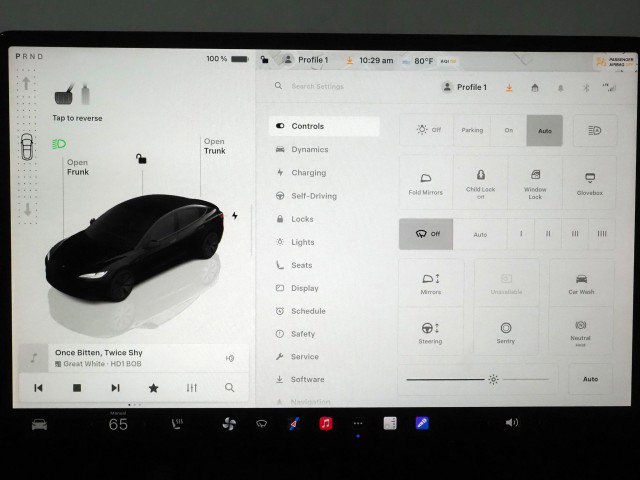 Used 2025 Tesla Model 3 AWD/4WD image 28