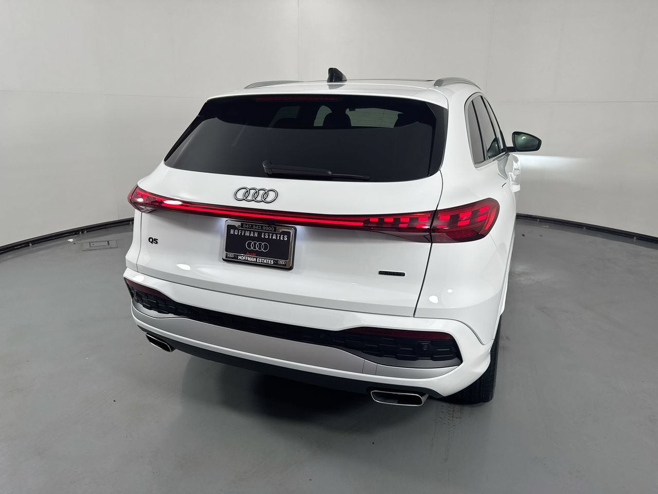 Used 2025 Audi Q5 Premium Plus w/ Premium Plus AWD/4WD image 7