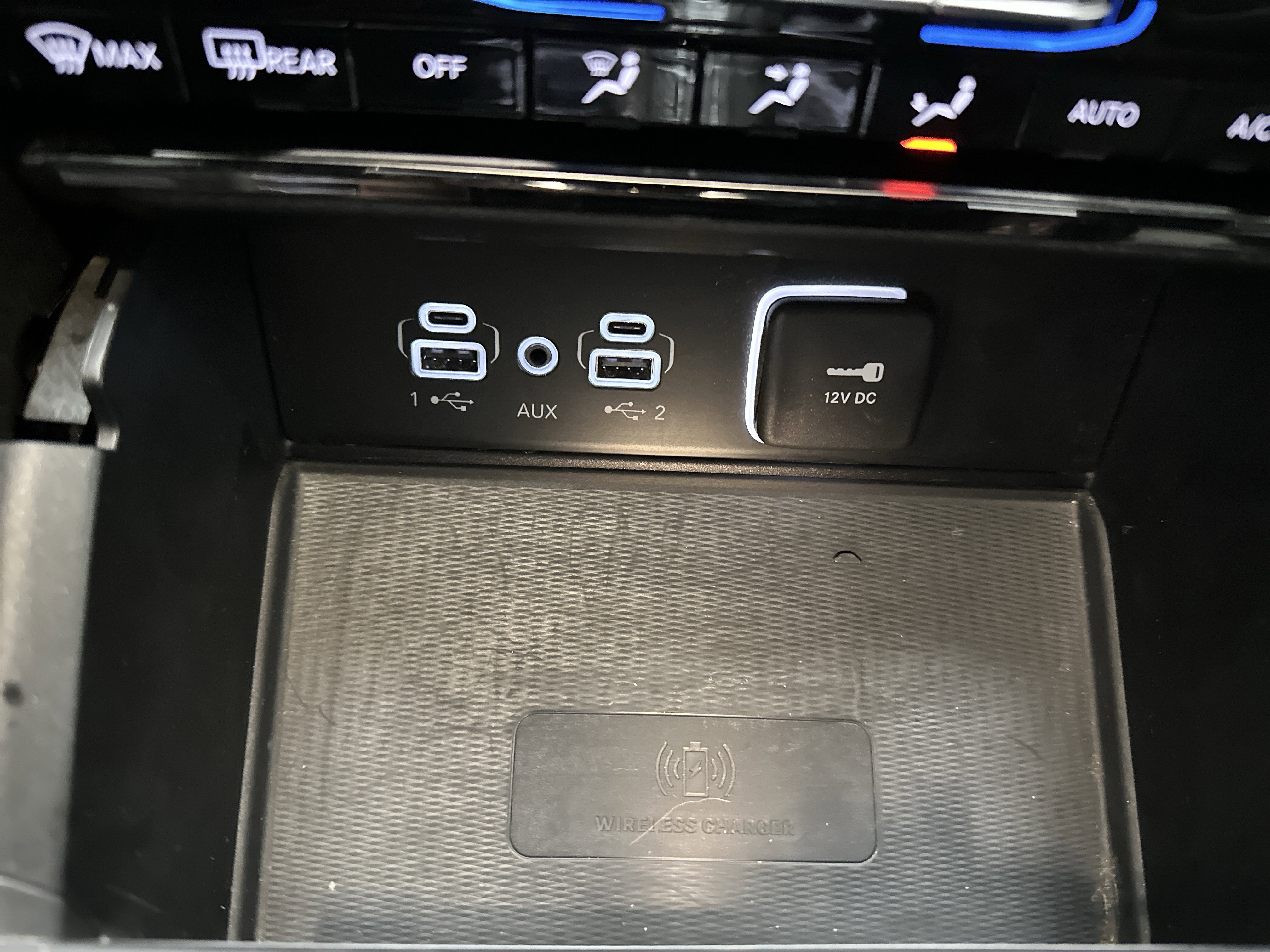 Used 2024 Jeep Grand Cherokee L Laredo image 39