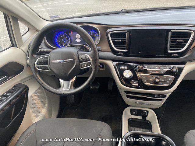 Used 2019 Chrysler Pacifica Touring Plus w/ Advanced Safetytec Group image 10