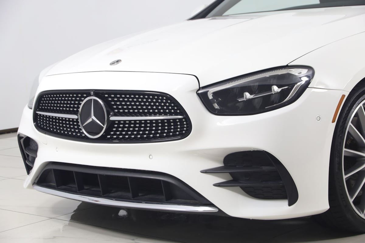Used 2023 Mercedes-Benz E 450 Cabriolet w/ AMG Line image 84