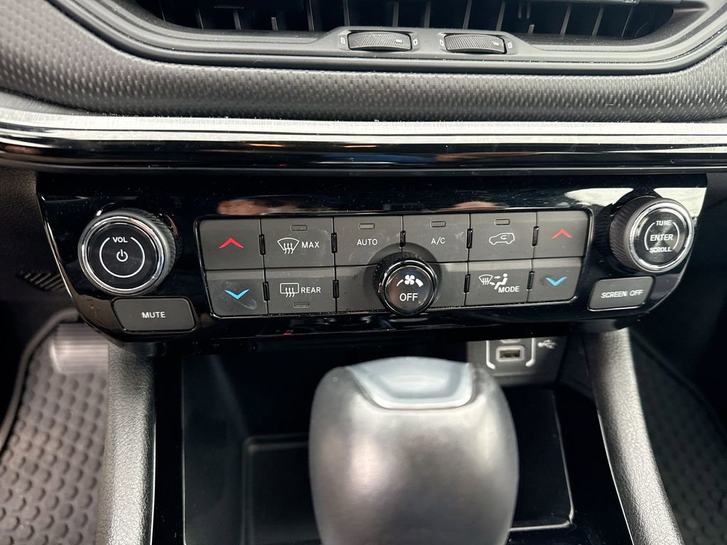 Used 2023 Jeep Compass Trailhawk w/ Trailhawk Elite Group image 13