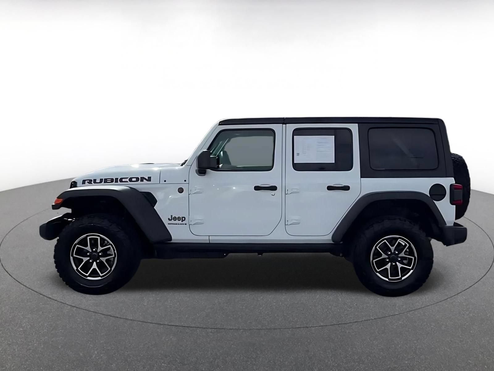 Used 2026 Jeep Wrangler Unlimited Rubicon AWD/4WD image 6