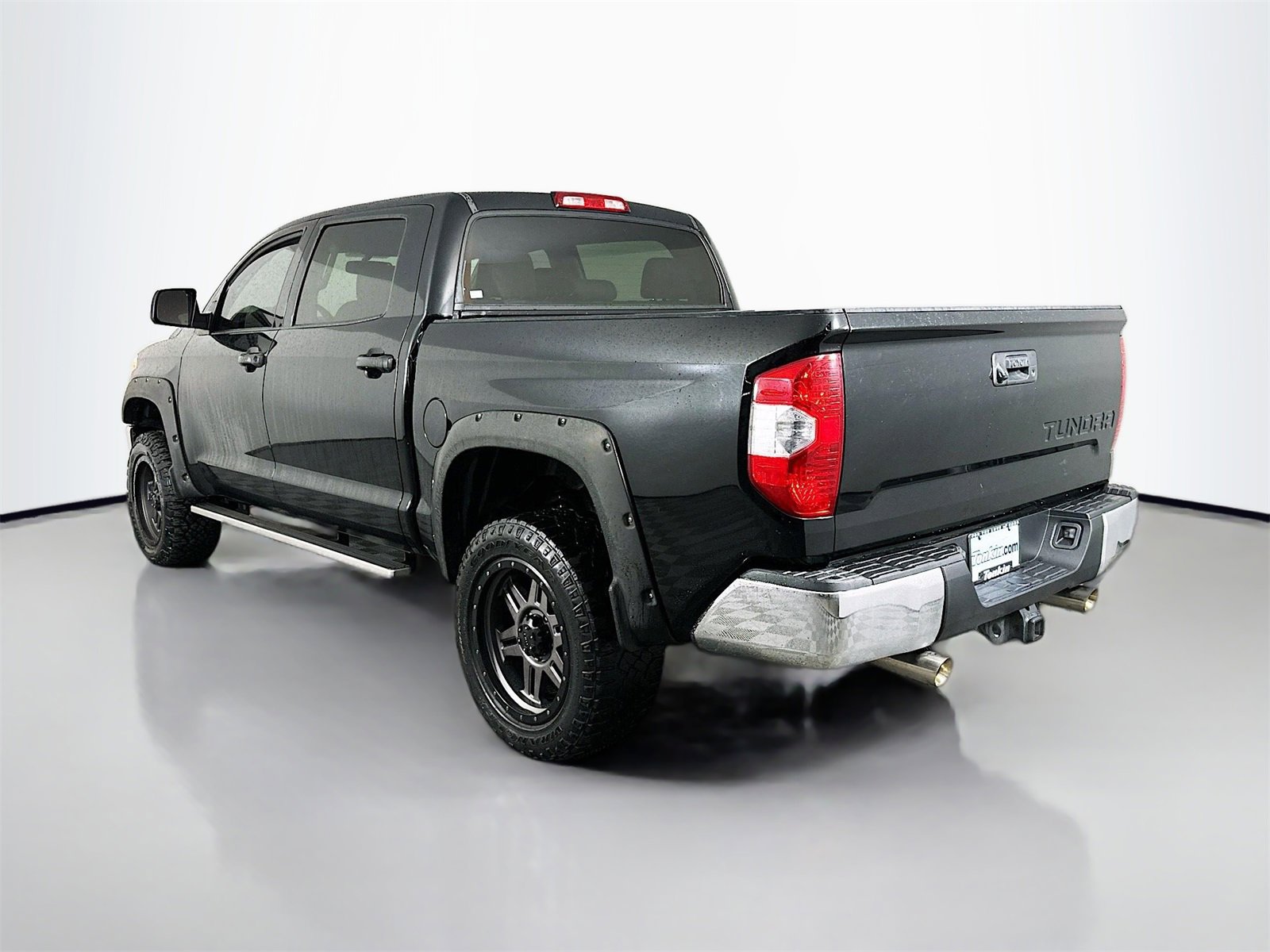 Used 2016 Toyota Tundra SR5 w/ SR5 Upgrade Package image 5