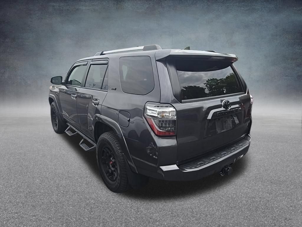 Used 2023 Toyota 4Runner SR5 Premium w/ Moonroof Package AWD/4WD image 4