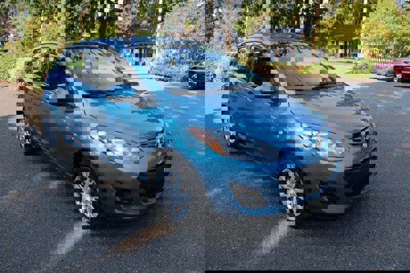 Used 2012 MAZDA MAZDA2 Sport image 2