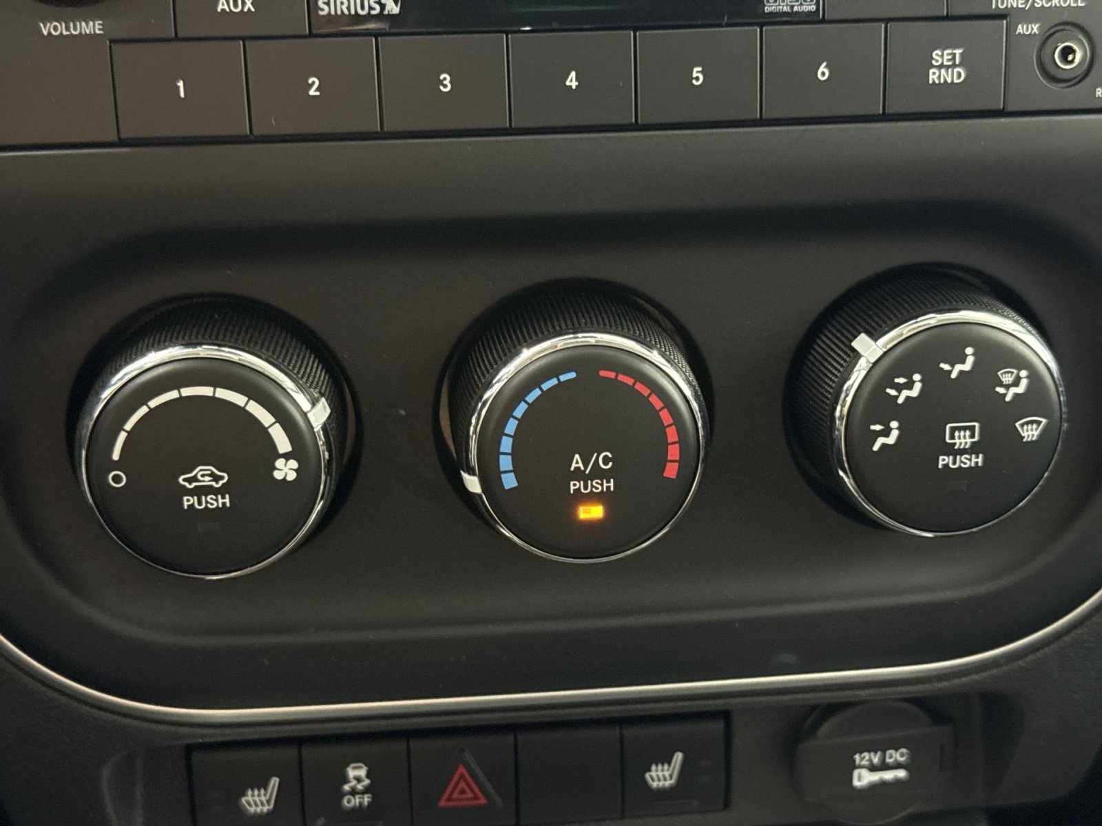 Used 2016 Jeep Compass High Altitude AWD/4WD image 20