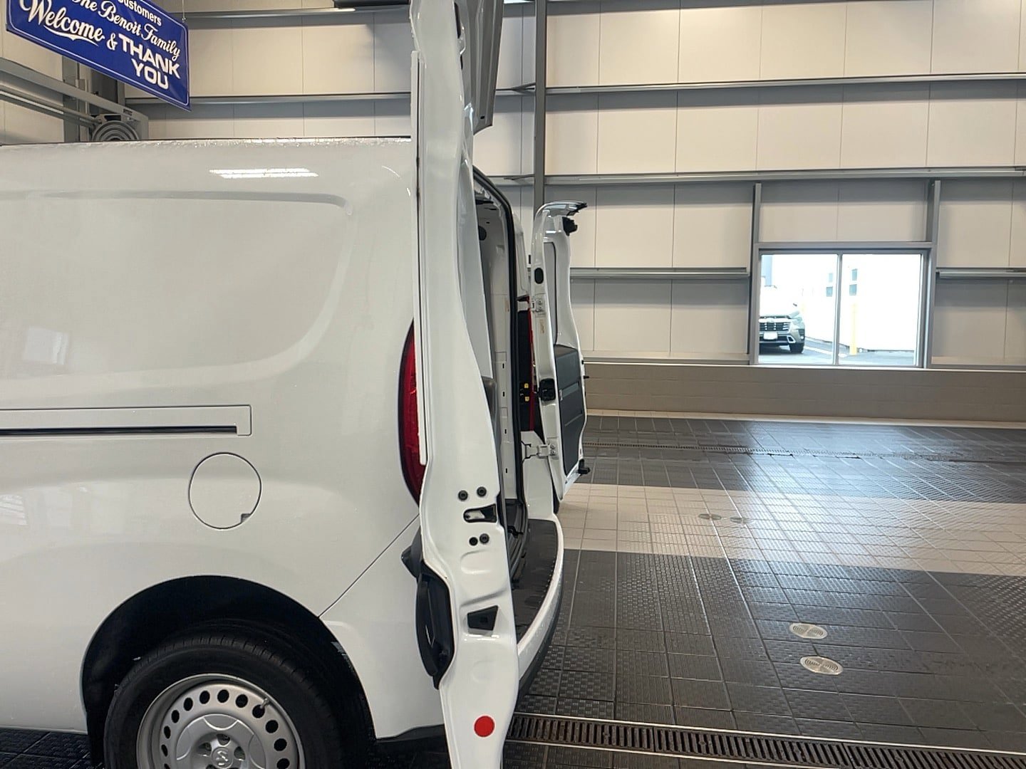 Used 2022 RAM ProMaster City Tradesman FWD image 7