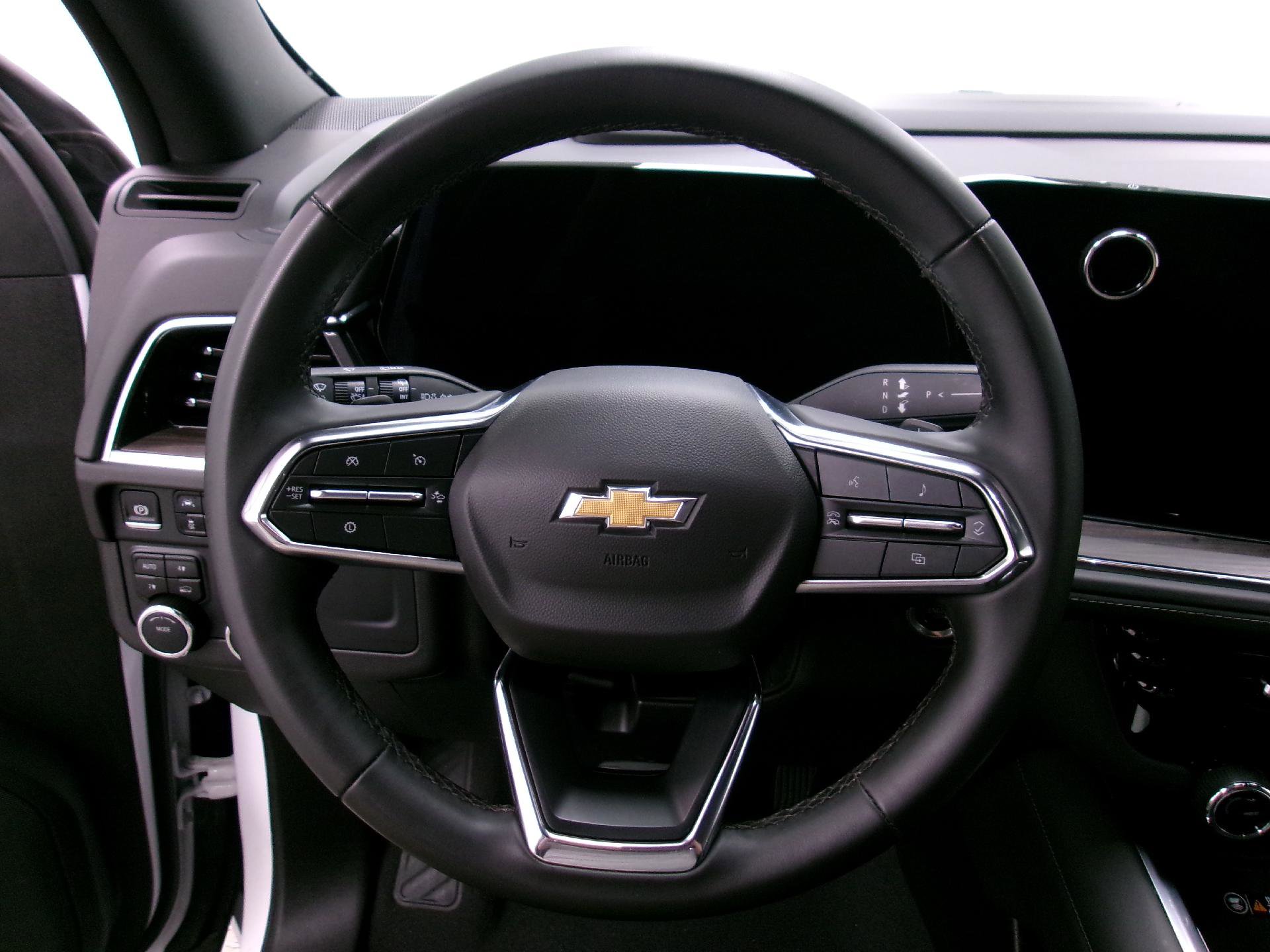 Used 2025 Chevrolet Tahoe LT AWD/4WD image 6