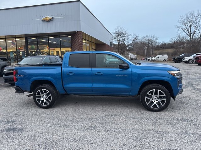 Used 2023 Chevrolet Colorado Z71 w/ Z71 Convenience Package 2 image 6