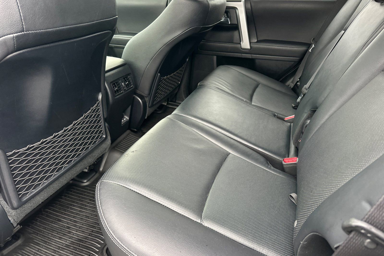 Used 2023 Toyota 4Runner Limited image 12