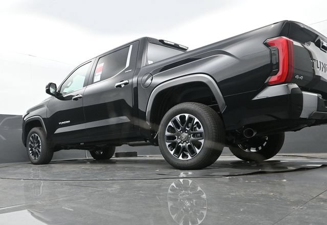 New 2026 Toyota Tundra Limited AWD/4WD image 24