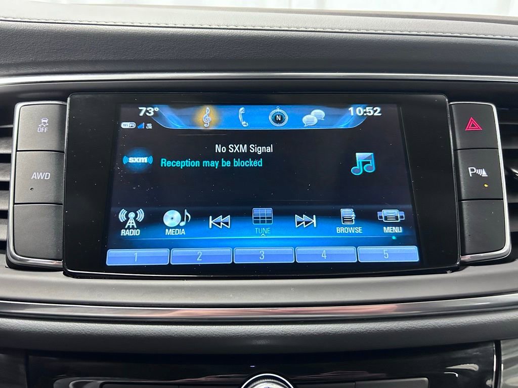 Used 2019 Buick Enclave Essence image 14
