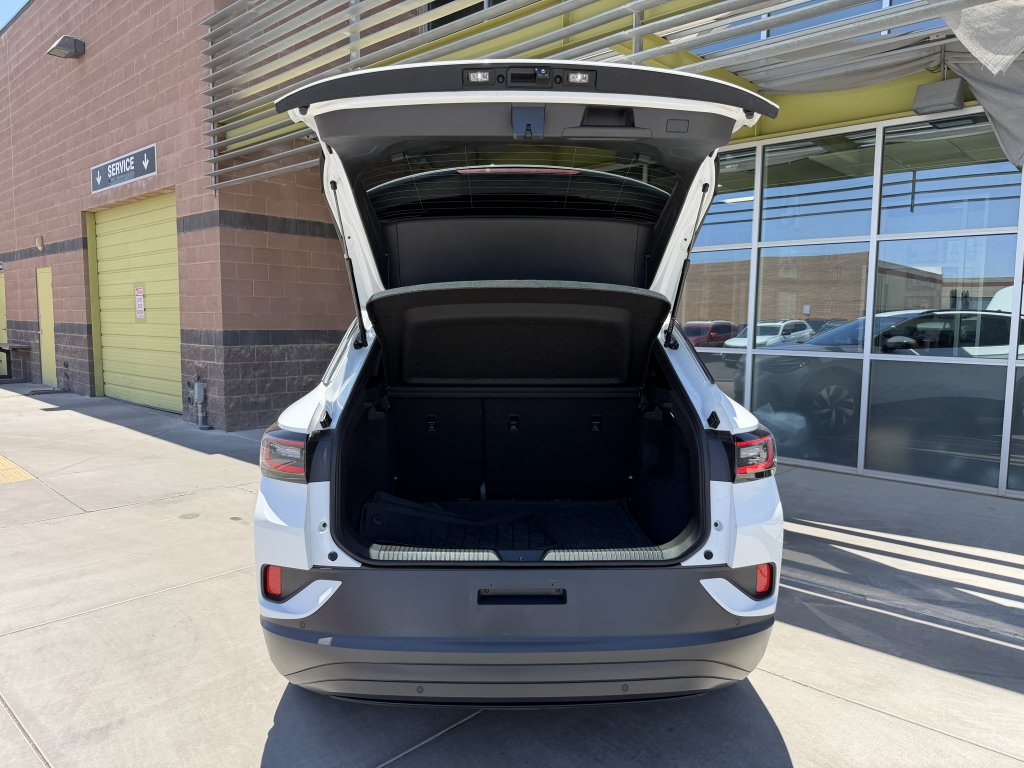 Used 2024 Volkswagen ID.4 2WD image 36