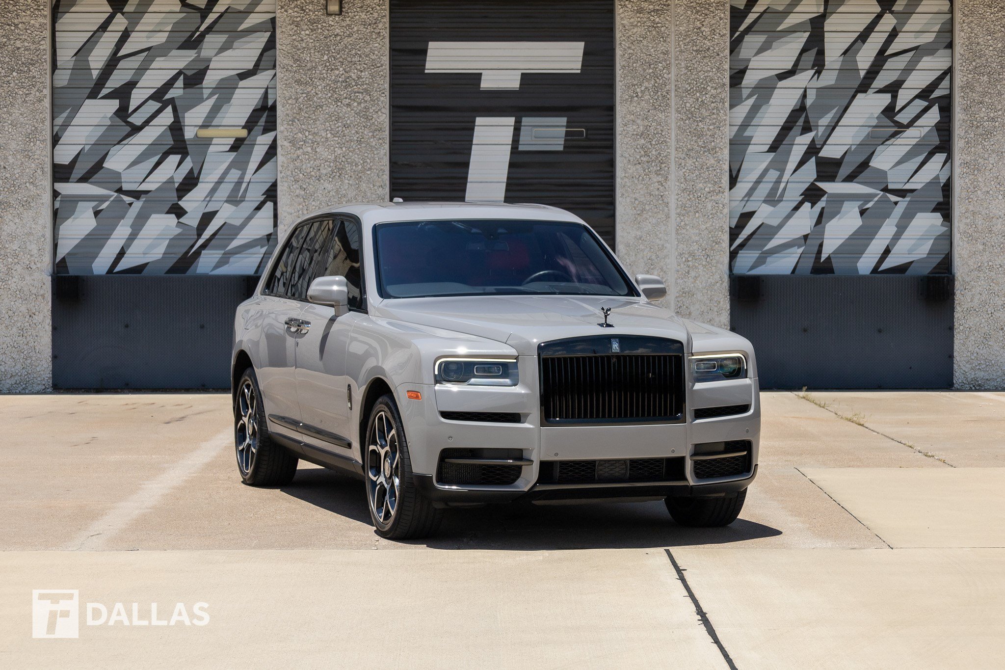 Used 2022 Rolls-Royce Cullinan Black Badge w/ Dark Exterior Package