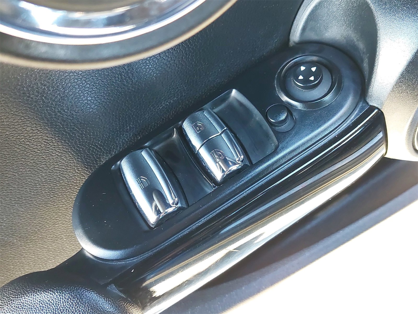 Used 2022 MINI Cooper S image 27