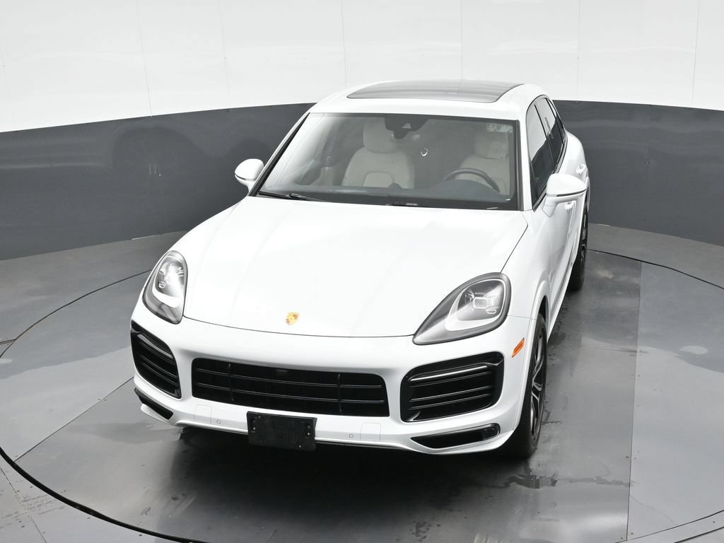 Certified 2023 Porsche Cayenne AWD/4WD image 33