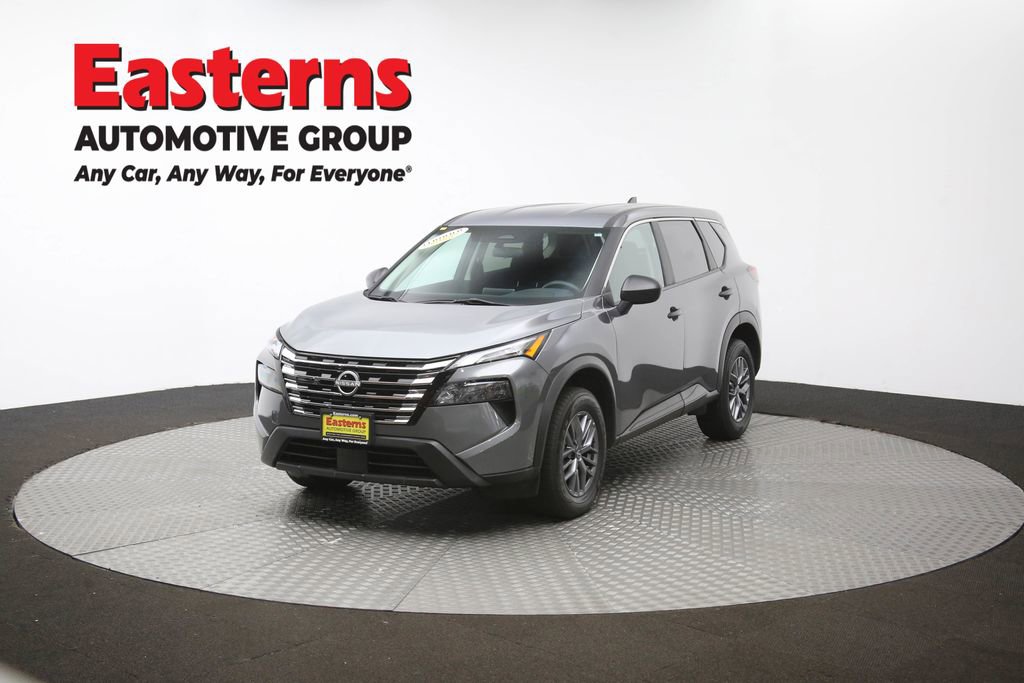 Used 2024 Nissan Rogue S image 56