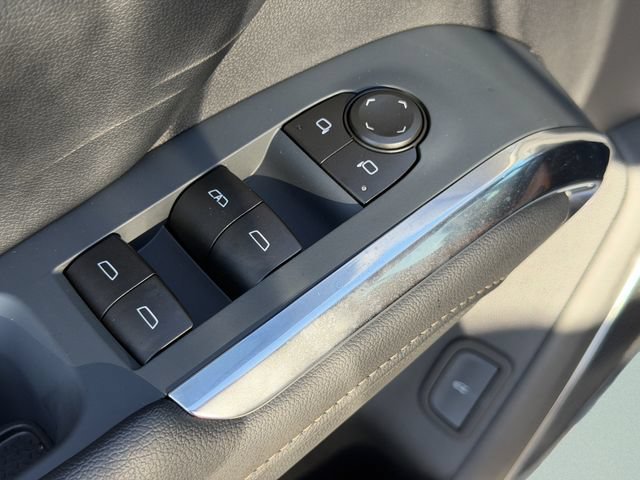 New 2027 Chevrolet Traverse Z71 w/ Enhanced Driving Package AWD/4WD image 25