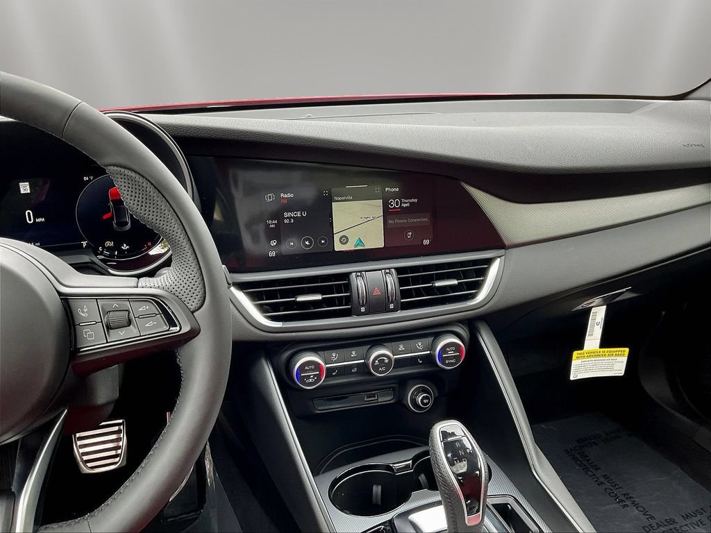 New 2025 Alfa Romeo Giulia AWD w/ Driving Assist Package image 6