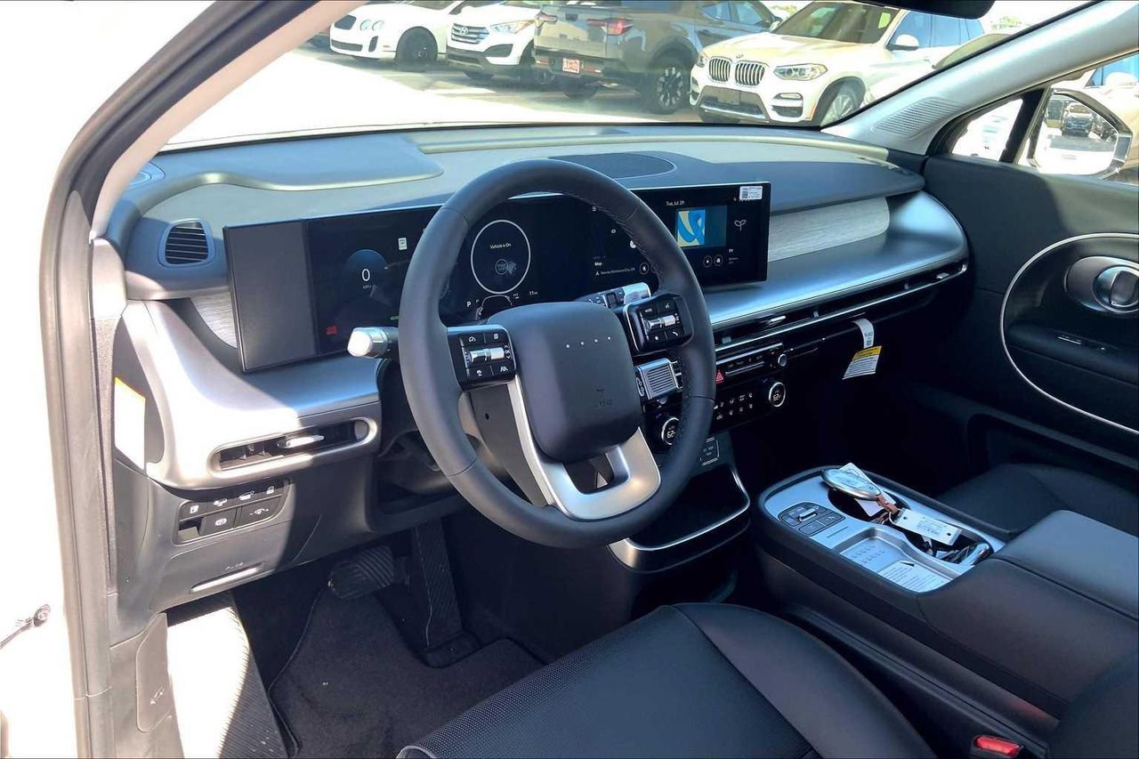 New 2026 Hyundai Ioniq 9 SEL image 9