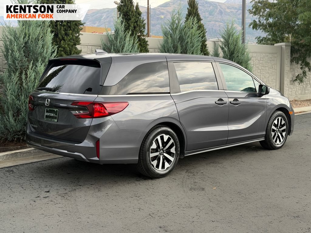Used 2025 Honda Odyssey EX-L image 8
