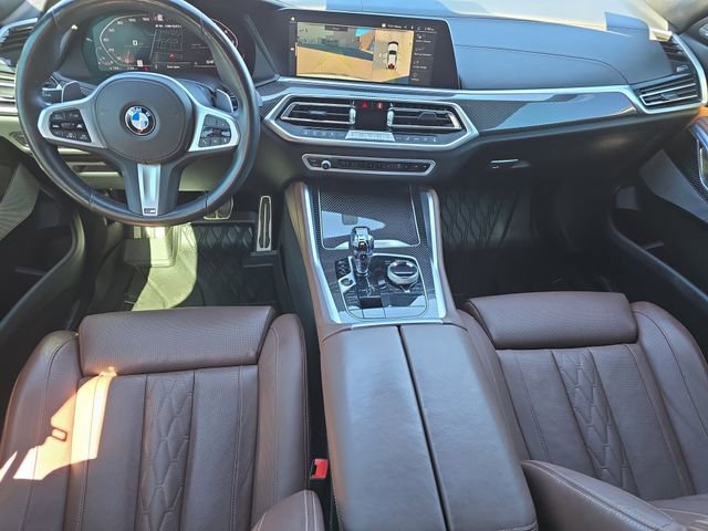 Used 2022 BMW X6 M50i w/ Executive Package image 10