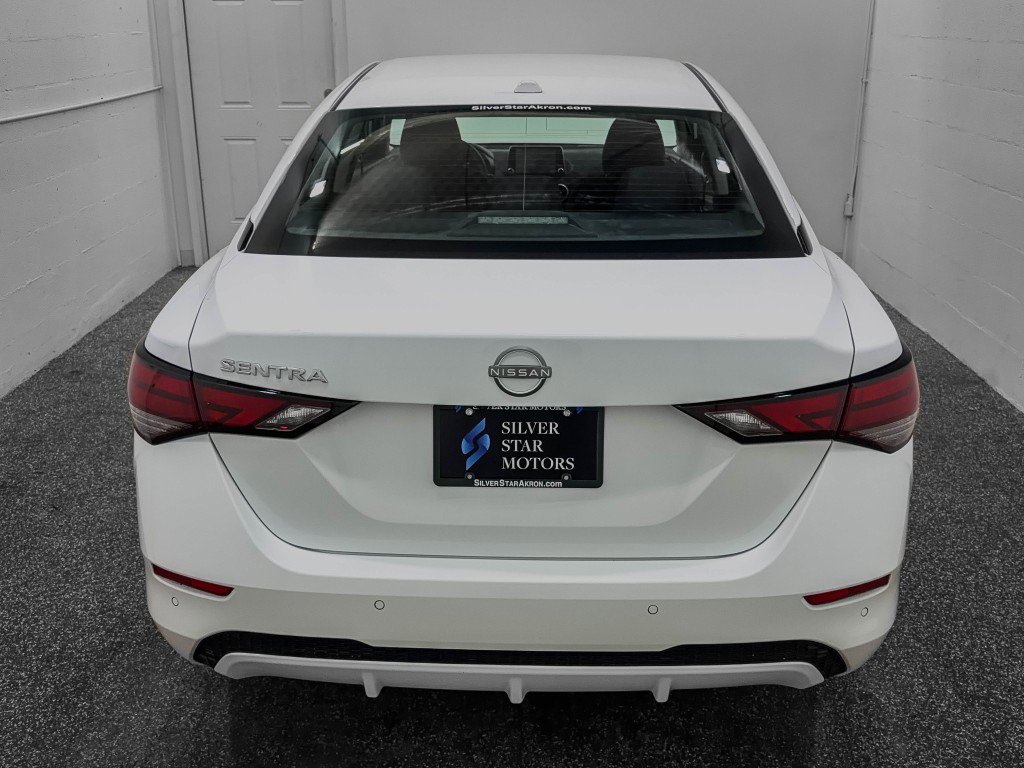 Used 2025 Nissan Sentra SV image 7