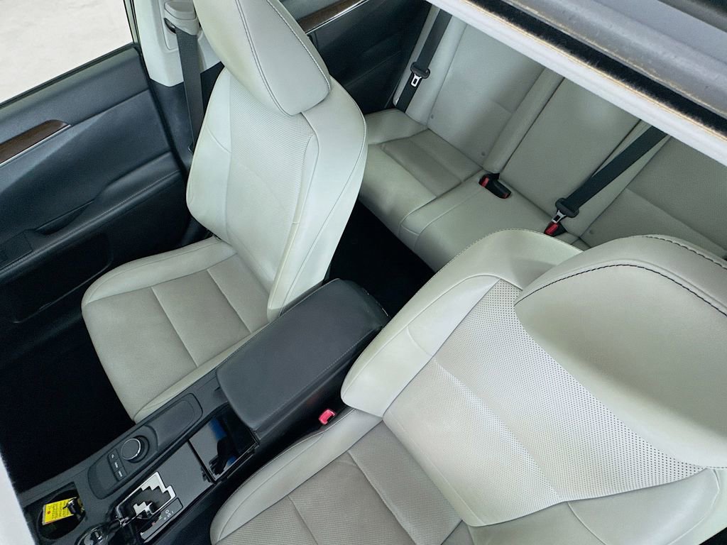 Used 2015 Lexus ES 350 w/ Premium Package image 28