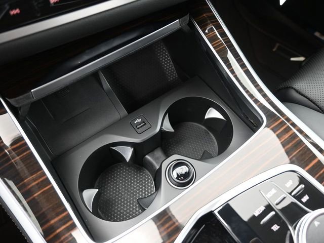 New 2026 BMW X5 sDrive40i w/ Premium Package image 9