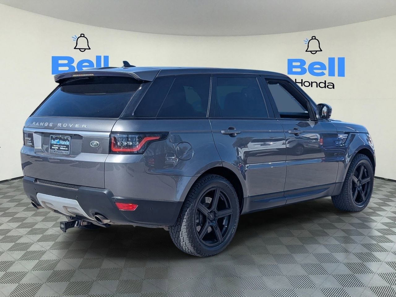 Used 2015 Land Rover Range Rover Sport HSE image 4