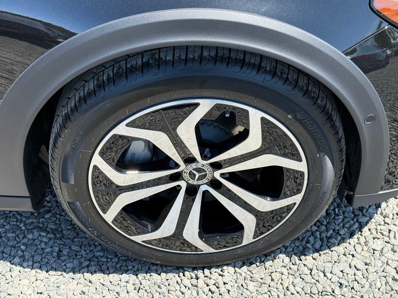 New 2025 Mercedes-Benz E 450 4MATIC All-Terrain Wagon image 9