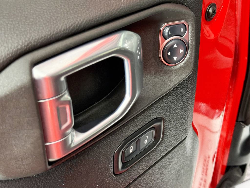 Used 2021 Jeep Wrangler Unlimited Sahara image 17