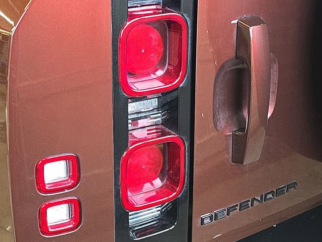 Certified 2025 Land Rover Defender 110 Sedona Red Edition AWD/4WD image 35